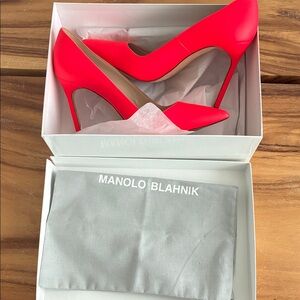 Manolo Blahnik Neon Pink Heels, 100mm